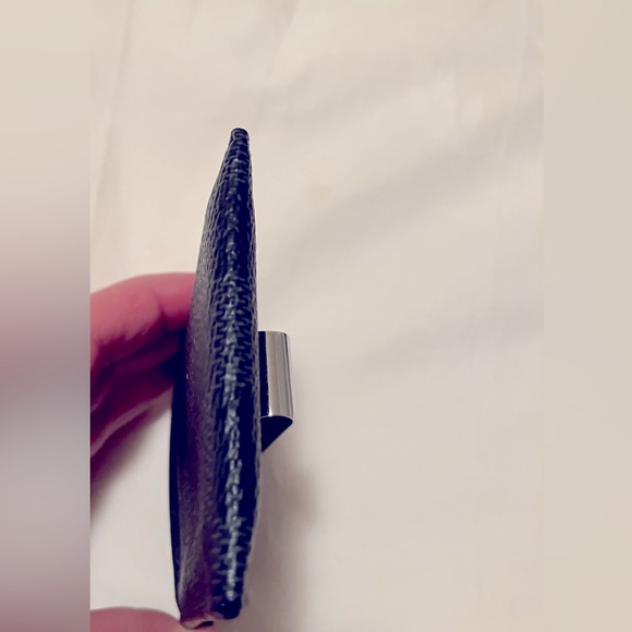 Louis Vuitton Pince Card Holder With Bill Clip - Picture 11 of 11